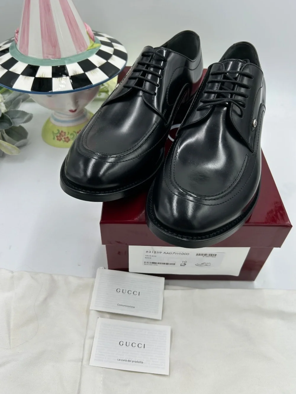 Men’s Gucci Derby Shoes. Size 10/fits 11 US.  Made in Italy.